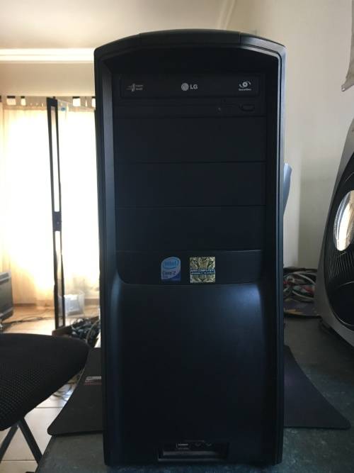 Intel Core 2 Duo 2.66Ghz 2GB Ram 120GB HDD