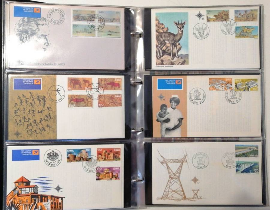 S.W.A. 82 x fresh covers in nice 3 leaf album