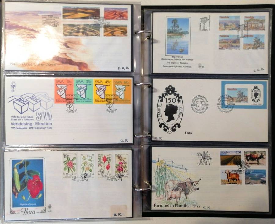 S.W.A. 82 x fresh covers in nice 3 leaf album