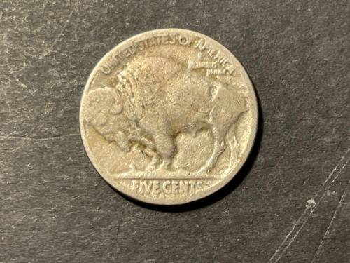 1928(S) USA Buffalo nickel coin - as per photo.