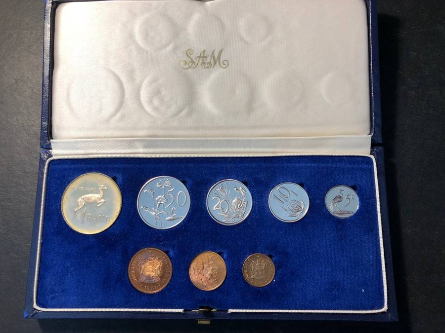 Scarce 1970 South African Short proof coin set - Complete in original blue box