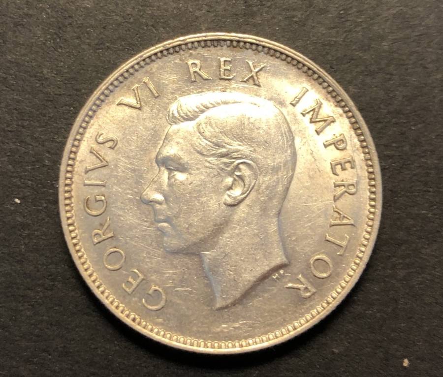 Brilliant AU+ 1945 SA Union Silver 2 Shilling coin - High Catalogue Value - Lot 2 of 2