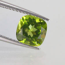 NATURAL GREEN PERIDOT TOP QUALITY!! CUSHION CUT - 1.43 CTS