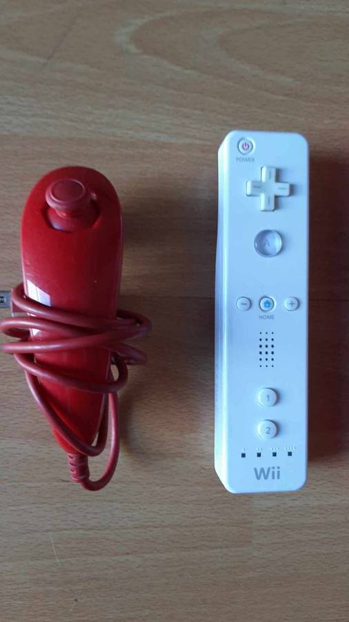 nintendo wii console complete with nunchuck