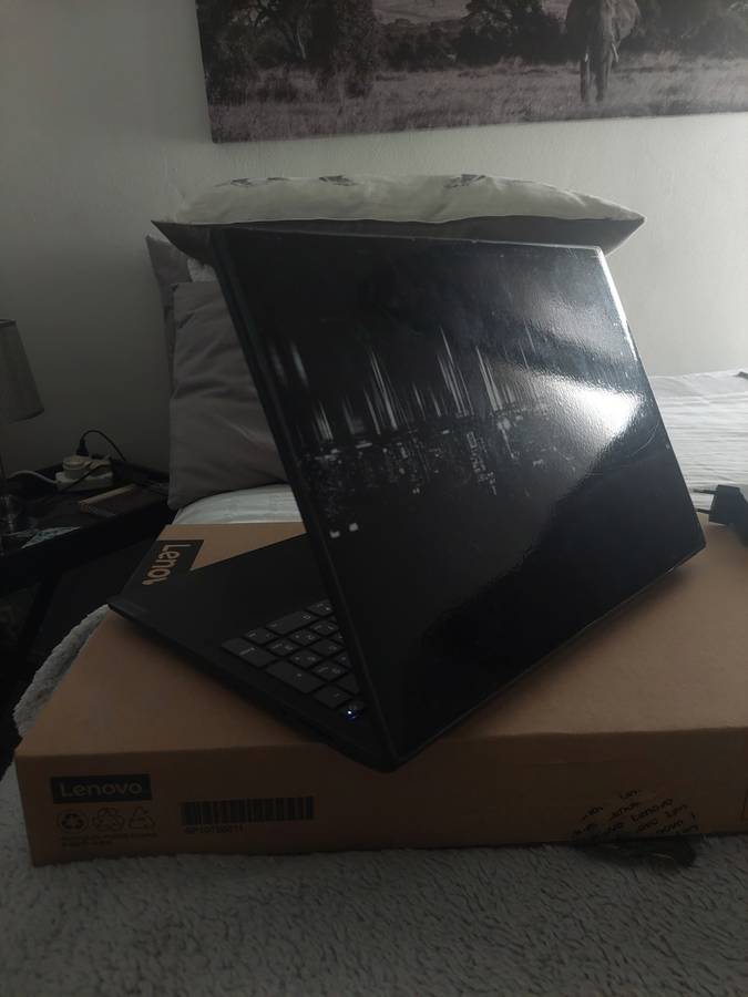 *Like New* Lenovo Ideapad S145