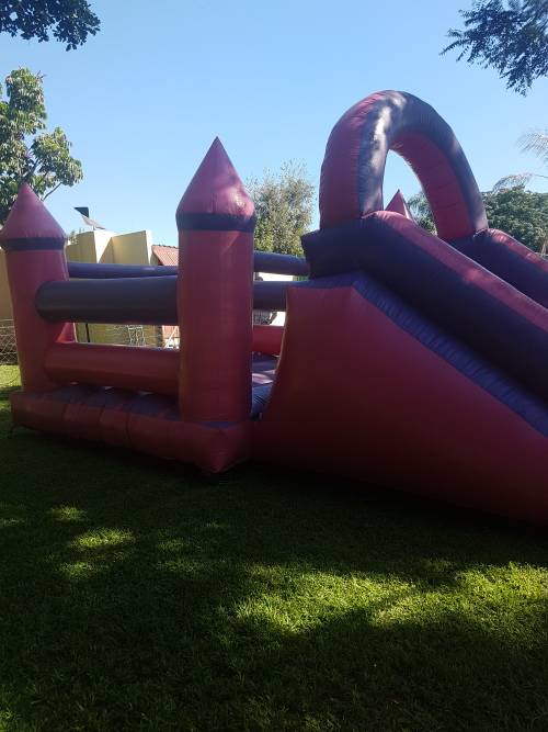 Great condition 4x7m playstation Jumping Castle for sale