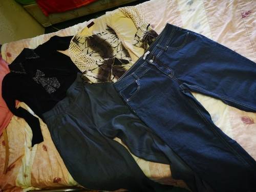 Nice lot of woman's clothes - size 10/12