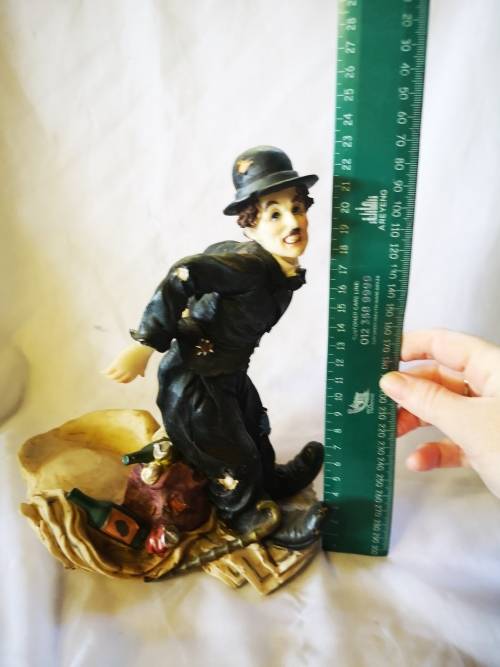 Gorgeous Charlie Chaplin figurine marked XCE 2700