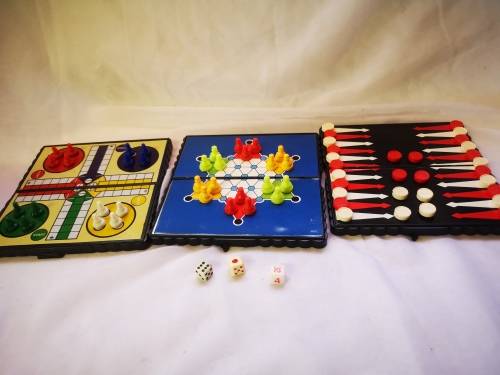 3 travel size magnetic games