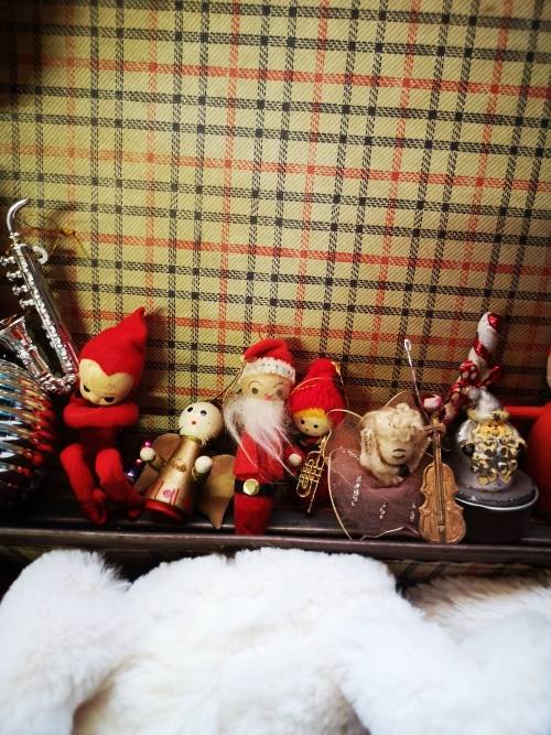 A stunning big lot of vintage Christmas decorations and gifts in a gorgeous vintage case