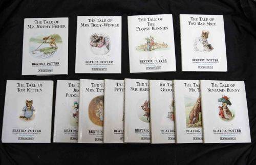 12 x SMALL BEATRIX POTTER BOOKS ... REPRINT 1987 .... ALL IN EXCELLENT CONDITION