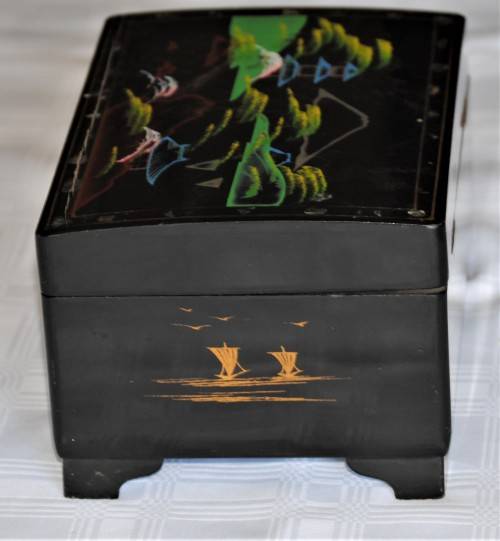 Vintage Lacquered Musical Jewellery Box