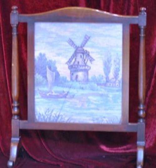Mahogany tapestry fire screen