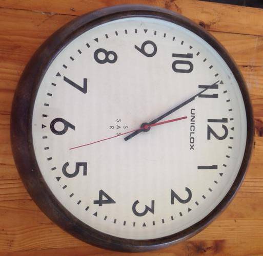 SAR Vintage Clock