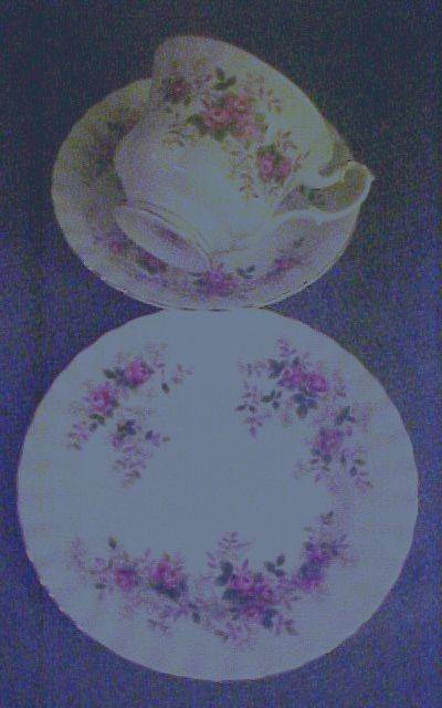 Royal Albert Trio - Laverder Rose
