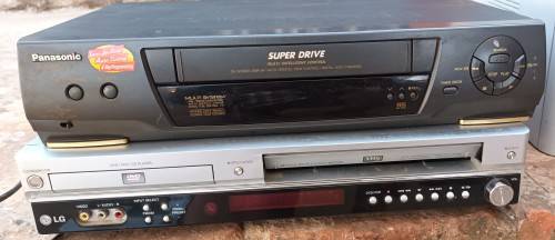 VHS DVD player