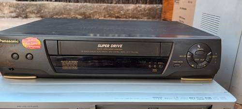 VHS DVD player