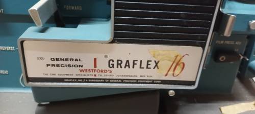 Vintage Singer Graflex  16mm Movie Sound Projector