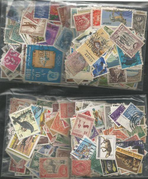 MIXED WORLD USED LOT IN PKTS.SOME DUPP.REF.14