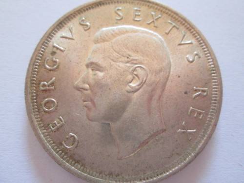 UNCIRCULATED 5 SHILLINGS CROWN 1952  (5)