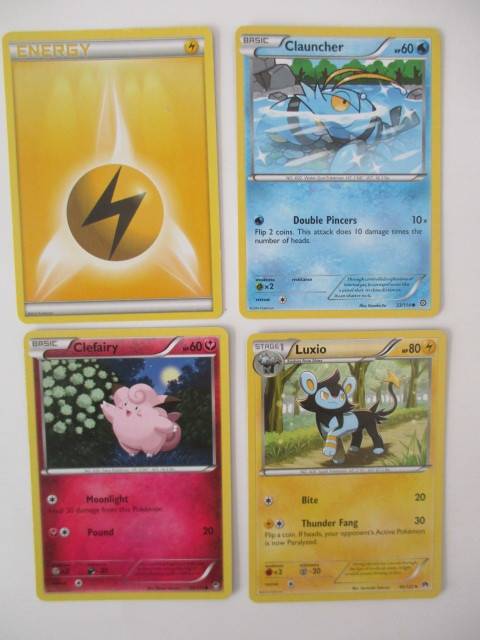 POKEMON 4 CARDS