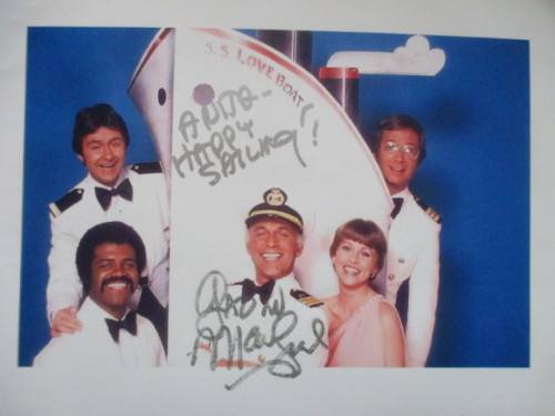 AUTOGRAPHED / SIGNED - GAVIN MACLEOD - THE LOVE BOAT - MARY TYLER MOORE - A4 SIZE
