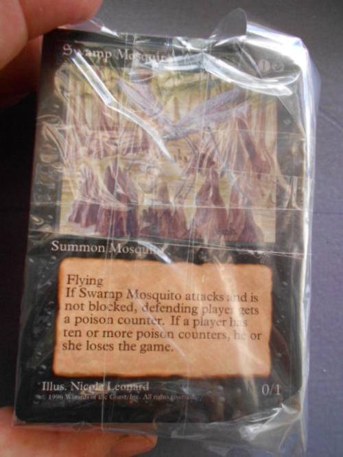 Magic the Gathering 100 or more commins if a rare or uncommin sneak in good 4 u