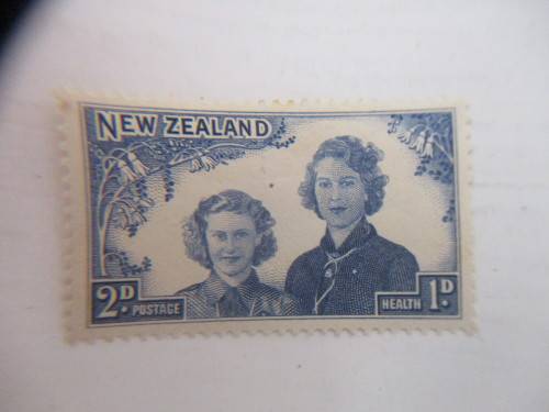 LOT OF MOSTLY  UNUSED ROYALTY STAMPS