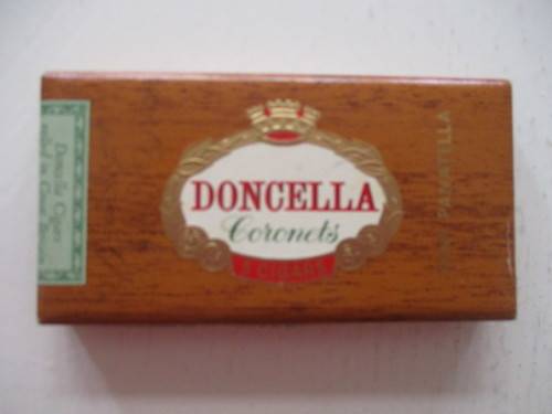 DONCELLA CORONETS CIGAR / CIGARETTE CARDS IN ORIGINAL BOX - SAILING SHIPS