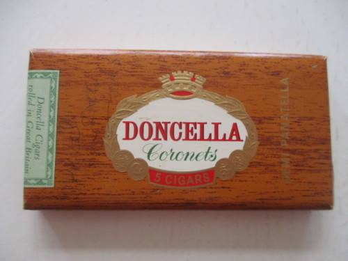 DONCELLA CORONETS CIGAR / CIGARETTE CARDS IN ORIGINAL BOX - STEAM TRAINS