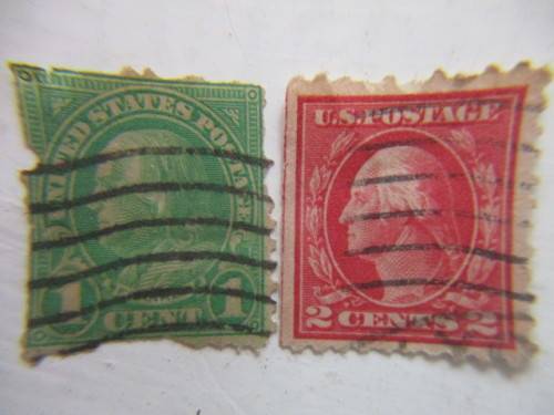 AMERICA GEORGE WASHINGON  2 USED STAMPS NOTE RED LINE ON SIDE OF STAMP