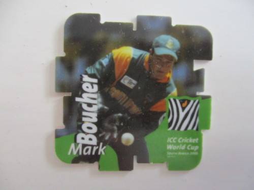 ICC CRICKET WORLD CUP 2003 MEDALLION  LANCE KLUSNER AND 2 CRICKET TAZOS