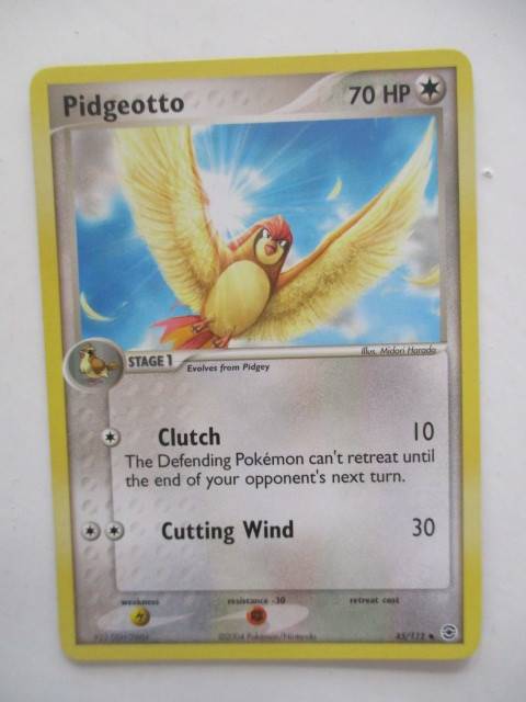 POKEMON TRADING CARD - PIDGEOTTO  - 2004 - CARD IN MINT CONDITION