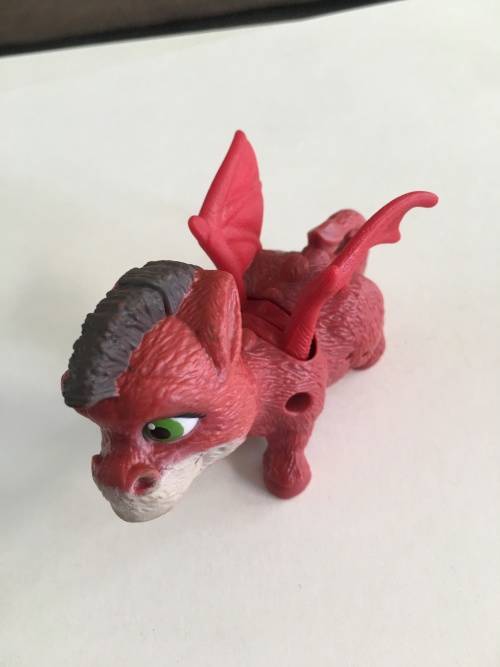 LOVELY  RED BABY DRAGON - MC DONALDS VERSION
