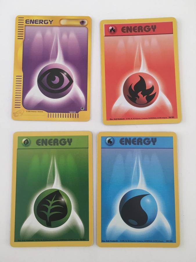 POKEMON 4 ENERGY CARDS