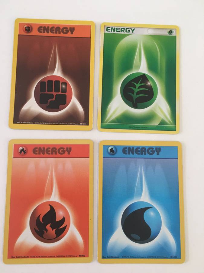 POKEMON 4 ENERGY CARDS