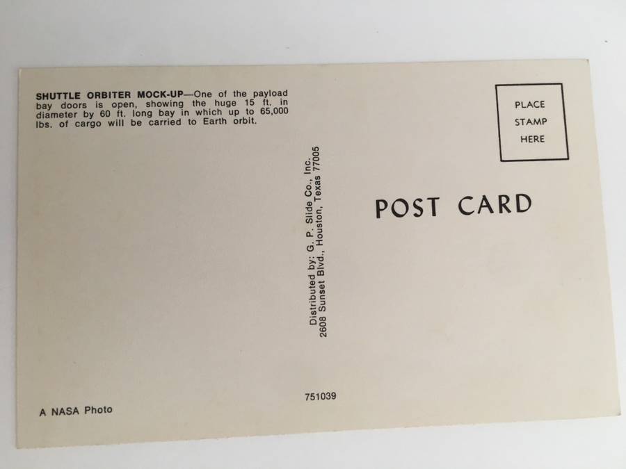 LOVELY VINTAGE POST CARD NASA SPACE SHUTTLE