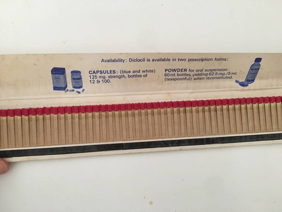 VINTAGE SOUVENIR MATCHBOOK  MEDICAL - LONGER THAN A RULER