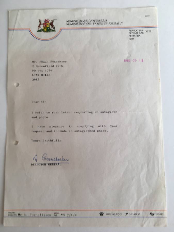 LOVELY AUTOGRAPHED LETTER AND PHOTO OF FORMER DIRECTOR GENERAL - 1985