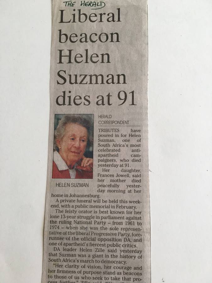 LOVELY CHRISTMAS CARD MESSAGE HANDWRITTEN BY - HELEN SUZMAN