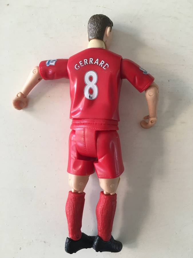 LOVELY SOCCER FIGURE STEVEN GERRARD NO. 8  MANCHESTER UNITED - BARCLAYS
