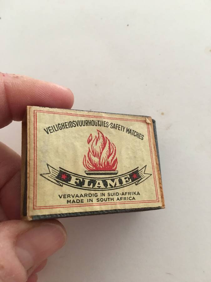 VINTAGE MATCH BOX WITH MATCHES