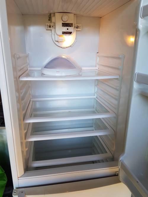 Bulk Auction 4 x Fridges, 1 x pizza oven and smeg free standing stove/oven