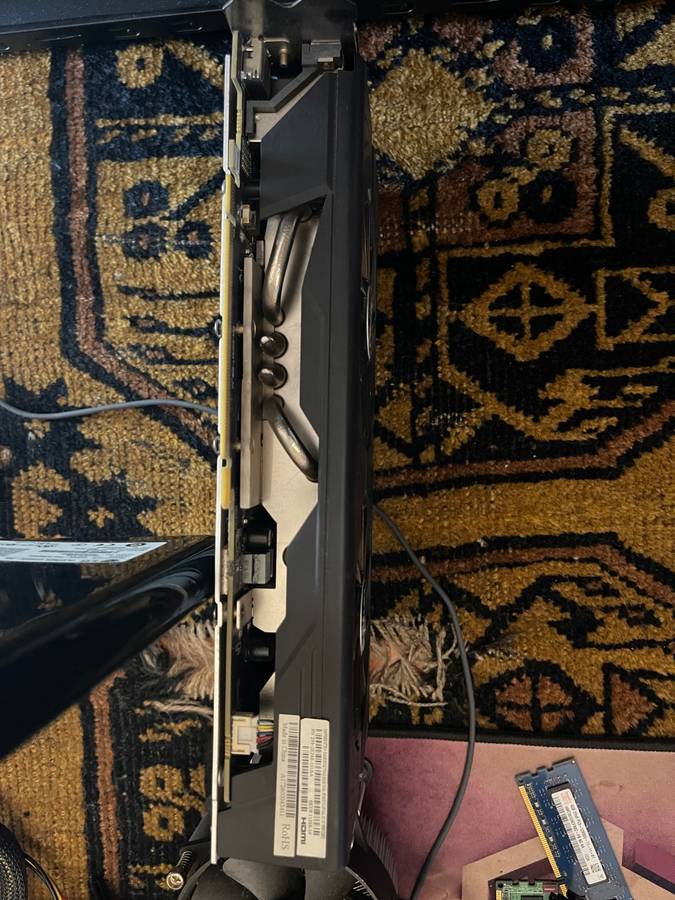 Sapphire RX570 4Gb Nitro +