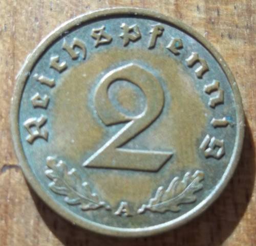 GERMAN THIRD REICH 1937 (A) COPPER 2 REICHS PFENNIG COIN.