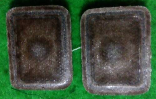 UNUSED - SANDF 2LT COLLAR RANK PAIR - IRON ON