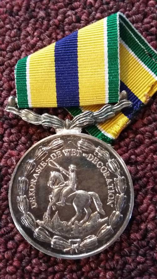 SADF - SILVER (MARKED) DE WET DECORATION 3002