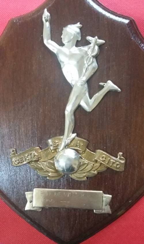SADF - SIGNAL CORPS PLAQUE  - METAL ON WOOD (NAMED)