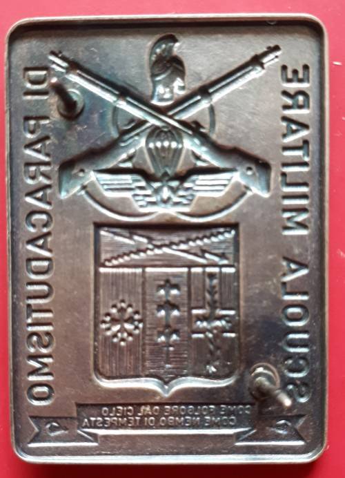 ITALY - MILITARY PARACHUTE (AIRBORNE) SCHOOL - PINS INTACT