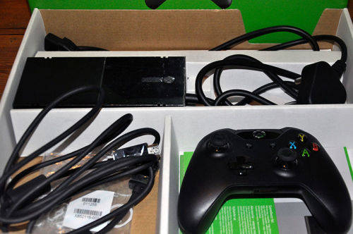 Xbox One Complete Console 500GB withThe Withcer III As New with 3 months FREE Xbox live